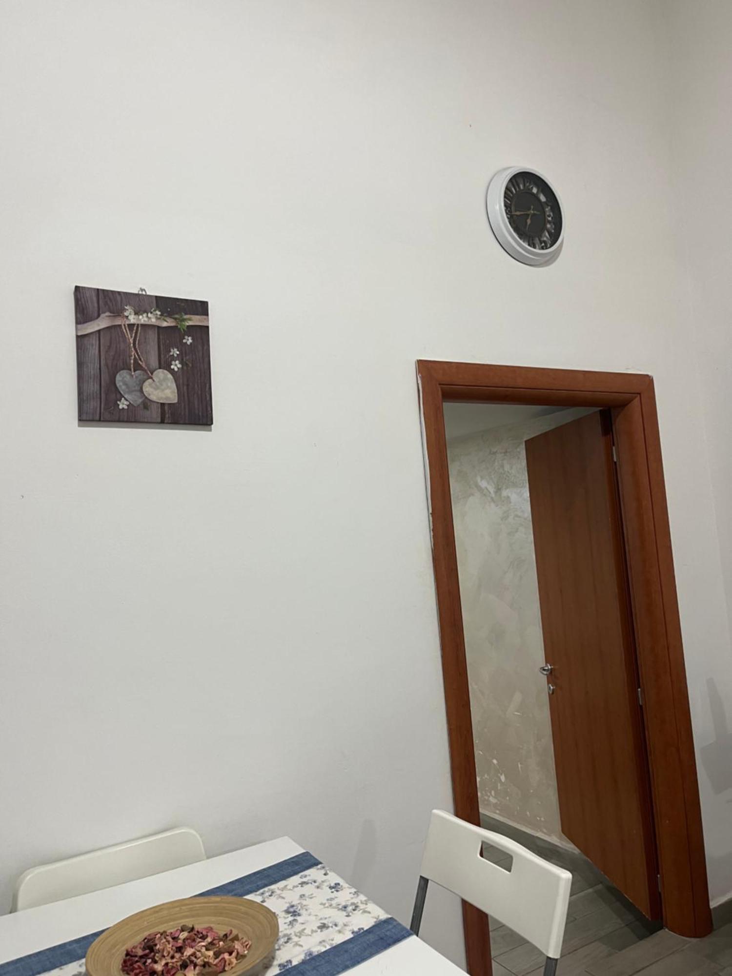 נאפולי Bouganville מראה חיצוני תמונה