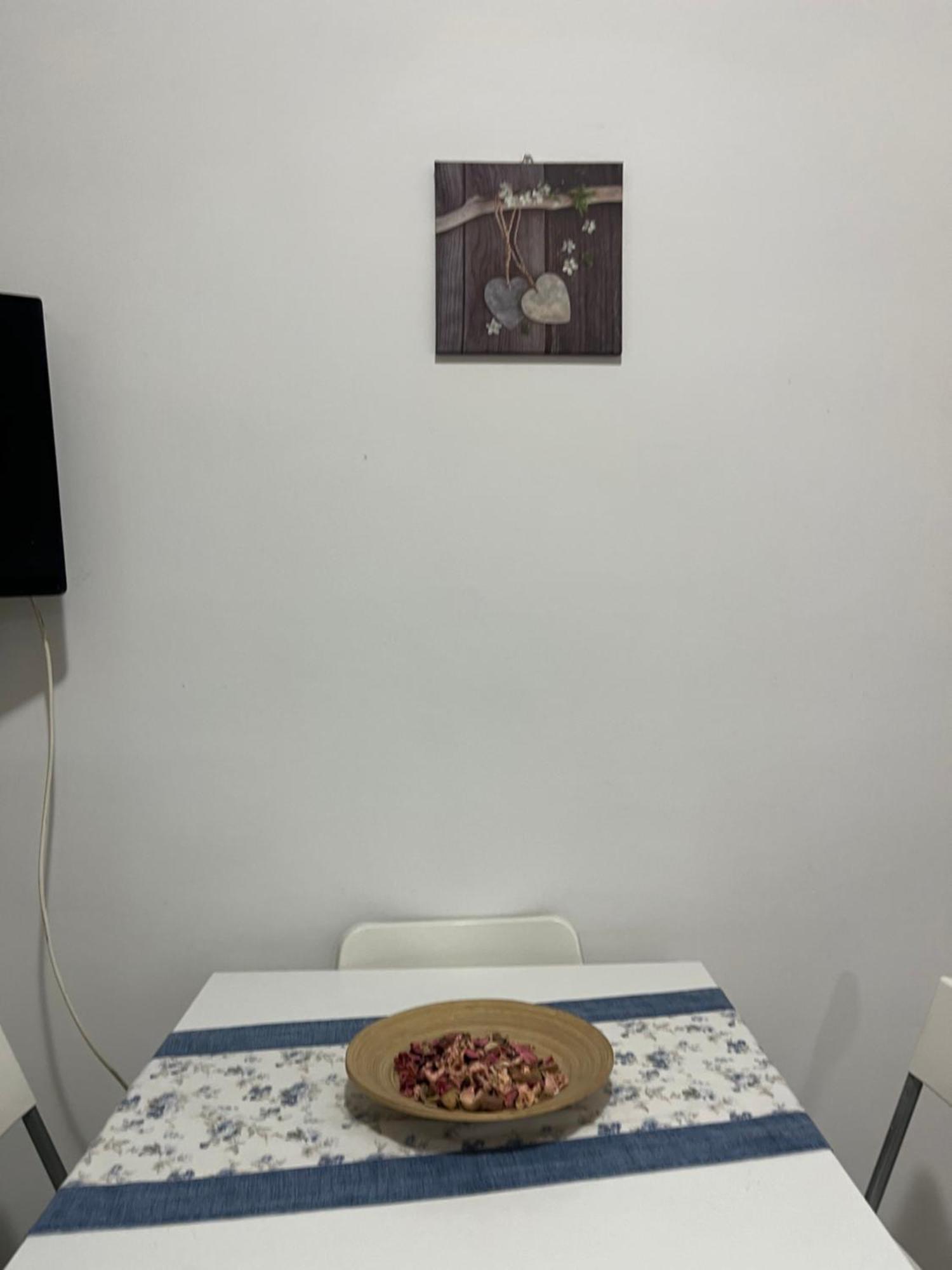 נאפולי Bouganville מראה חיצוני תמונה